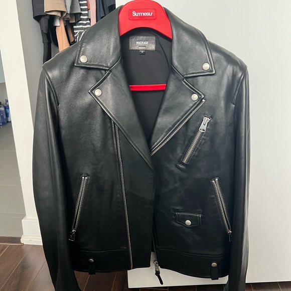 Mackage men’s leather Moto jacket or women’s Oversized! - Picture 3 of 3